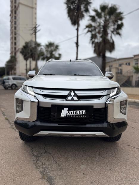 MITSUBISHI L 200 Triton 2.4 16V SPORT HPE-S 4X4 CABINE DUPLA TURBO DIESEL AUTOMTICO, Foto 5