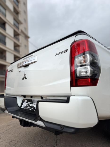 MITSUBISHI L 200 Triton 2.4 16V SPORT HPE-S 4X4 CABINE DUPLA TURBO DIESEL AUTOMTICO, Foto 8