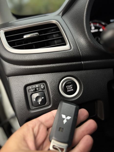 MITSUBISHI L 200 Triton 2.4 16V SPORT HPE-S 4X4 CABINE DUPLA TURBO DIESEL AUTOMTICO, Foto 22