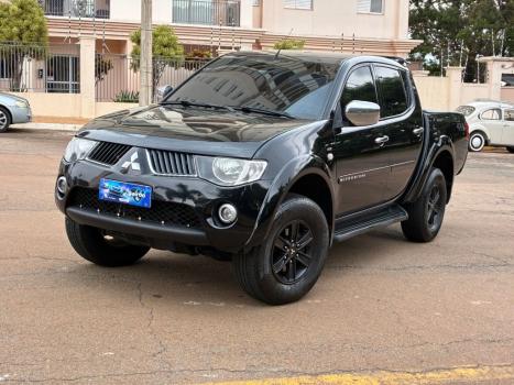 MITSUBISHI L 200 Triton 3.5 V6 HPE 4X4 FLEX CABINE DUPLA, Foto 2
