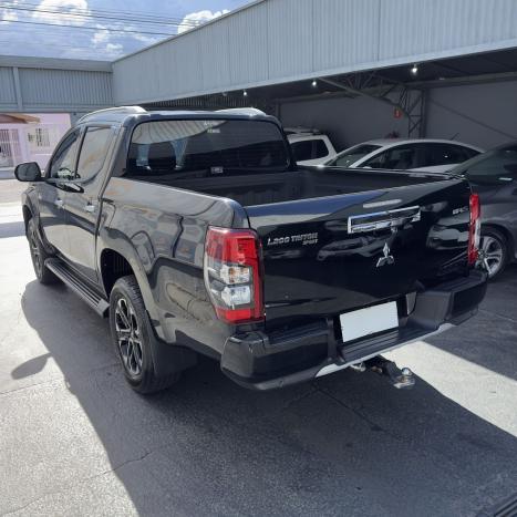 MITSUBISHI L 200 Triton 2.4 16V SPORT HPE 4X4 CABINE DUPLA TURBO DIESEL AUTOM�TICO, Foto 6