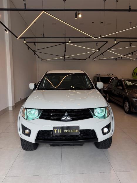 MITSUBISHI L 200 Triton 2.4 16V FLEX HLS CHROME CABINE DUPLA, Foto 1
