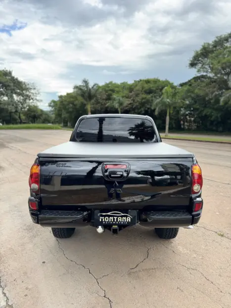 MITSUBISHI L 200 Triton 3.2 16V HPE 4X4 CABINE DUPLA TURBO DIESEL INTERCOOLER AUTOM�TICO, Foto 8