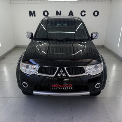 MITSUBISHI L 200 Triton 3.2 16V HPE 4X4 CABINE DUPLA TURBO DIESEL INTERCOOLER AUTOM�TICO, Foto 2