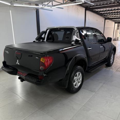 MITSUBISHI L 200 Triton 3.2 16V HPE 4X4 CABINE DUPLA TURBO DIESEL INTERCOOLER AUTOM�TICO, Foto 4