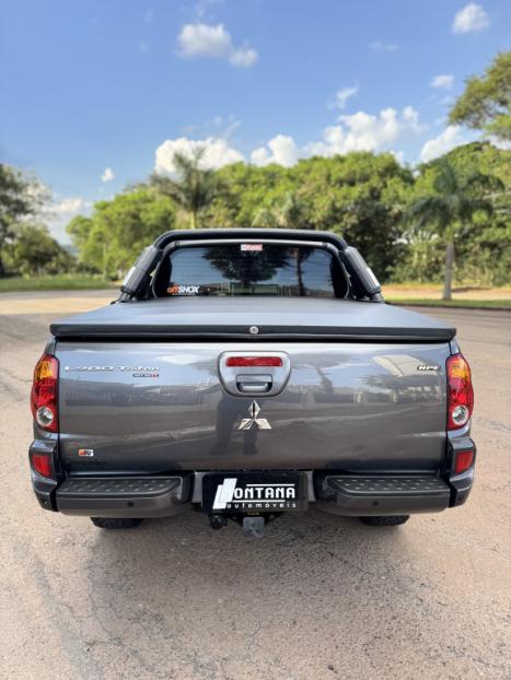 MITSUBISHI L 200 Triton 3.2 16V HPE 4X4 CABINE DUPLA TURBO DIESEL INTERCOOLER AUTOM�TICO, Foto 7