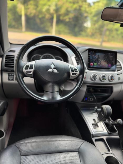 MITSUBISHI L 200 Triton 3.2 16V HPE 4X4 CABINE DUPLA TURBO DIESEL INTERCOOLER AUTOM�TICO, Foto 15