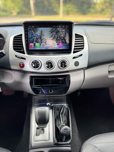 MITSUBISHI L 200 Triton 3.2 16V HPE 4X4 CABINE DUPLA TURBO DIESEL INTERCOOLER AUTOM�TICO, Foto 17