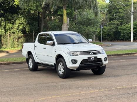 MITSUBISHI L 200 Triton 3.2 16V HPE 4X4 CABINE DUPLA TURBO DIESEL INTERCOOLER, Foto 3