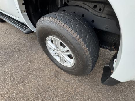 MITSUBISHI L 200 Triton 3.2 16V HPE 4X4 CABINE DUPLA TURBO DIESEL INTERCOOLER, Foto 11