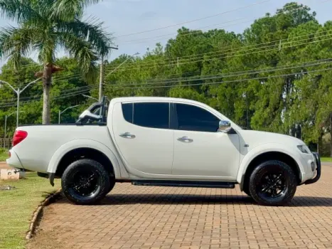 MITSUBISHI L 200 Triton 3.2 16V HPE 4X4 CABINE DUPLA TURBO DIESEL INTERCOOLER AUTOM�TICO, Foto 5