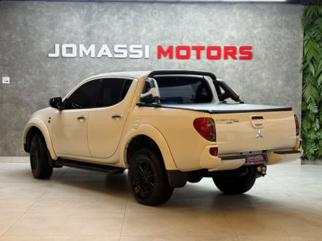 MITSUBISHI L 200 Triton 3.2 16V HPE 4X4 CABINE DUPLA TURBO DIESEL INTERCOOLER AUTOM�TICO, Foto 8