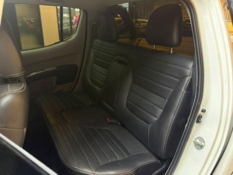 MITSUBISHI L 200 Triton 3.2 16V HPE 4X4 CABINE DUPLA TURBO DIESEL INTERCOOLER AUTOM�TICO, Foto 13