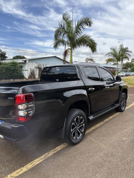 MITSUBISHI L 200 Triton 2.4 16V SPORT HPE-S 4X4 CABINE DUPLA TURBO DIESEL AUTOM�TICO, Foto 4