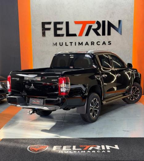 MITSUBISHI L 200 Triton 2.4 16V SPORT HPE-S 4X4 CABINE DUPLA TURBO DIESEL AUTOM�TICO, Foto 4