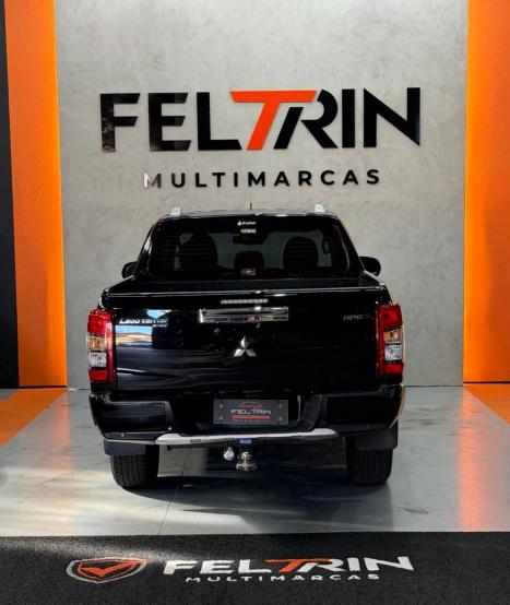 MITSUBISHI L 200 Triton 2.4 16V SPORT HPE-S 4X4 CABINE DUPLA TURBO DIESEL AUTOM�TICO, Foto 5