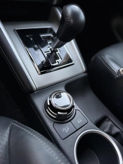 MITSUBISHI L 200 Triton 2.4 16V SPORT HPE 4X4 CABINE DUPLA TURBO DIESEL AUTOM�TICO, Foto 19