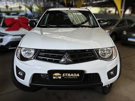 MITSUBISHI L 200 Triton 3.2 16V GLX 4X4 CABINE DUPLA TURBO DIESEL INTERCOOLER, Foto 3