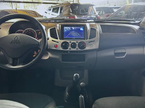 MITSUBISHI L 200 Triton 3.2 16V GLX 4X4 CABINE DUPLA TURBO DIESEL INTERCOOLER, Foto 6