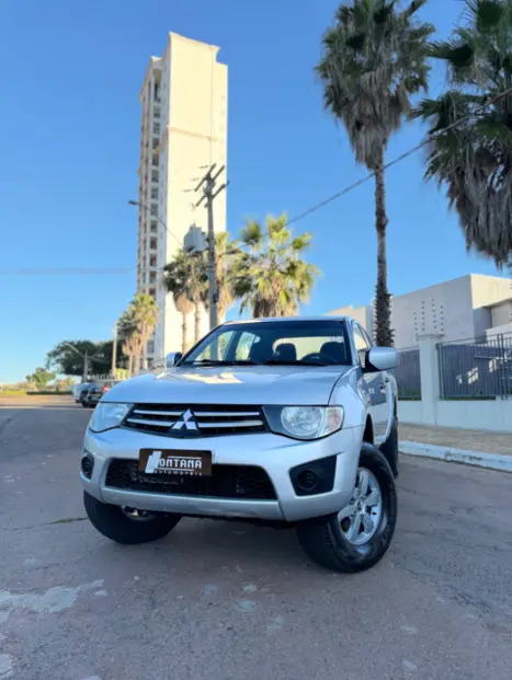 MITSUBISHI L 200 Triton 3.2 16V GLX 4X4 CABINE DUPLA TURBO DIESEL INTERCOOLER, Foto 4
