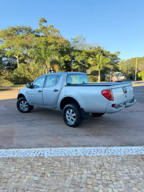 MITSUBISHI L 200 Triton 3.2 16V GLX 4X4 CABINE DUPLA TURBO DIESEL INTERCOOLER, Foto 6