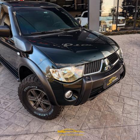 MITSUBISHI L 200 Triton 3.5 V6 HPE 4X4 FLEX CABINE DUPLA AUTOM�TICO, Foto 5