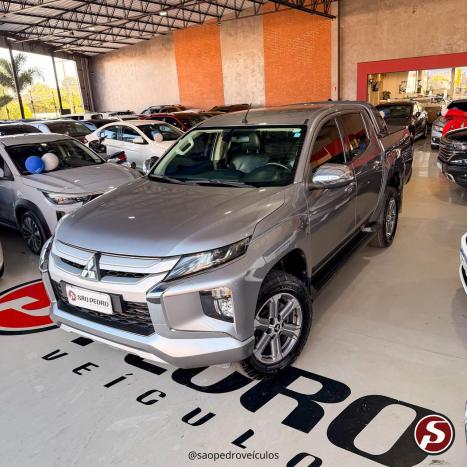 MITSUBISHI L 200 Triton 2.4 16V SPORT HPE 4X4 CABINE DUPLA TURBO DIESEL AUTOM�TICO, Foto 1