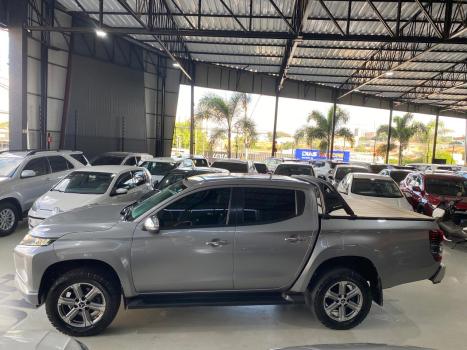 MITSUBISHI L 200 Triton 2.4 16V SPORT HPE 4X4 CABINE DUPLA TURBO DIESEL AUTOM�TICO, Foto 8