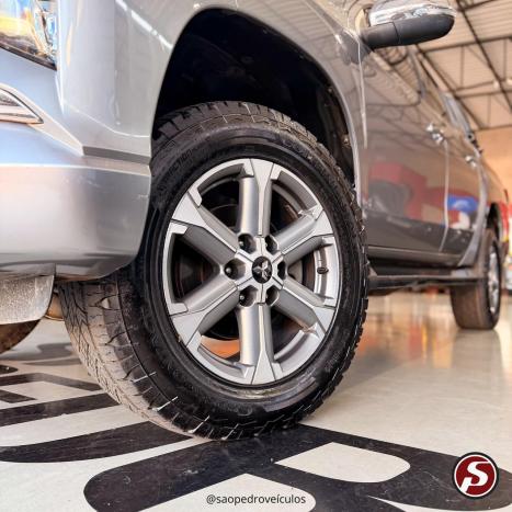 MITSUBISHI L 200 Triton 2.4 16V SPORT HPE 4X4 CABINE DUPLA TURBO DIESEL AUTOM�TICO, Foto 9