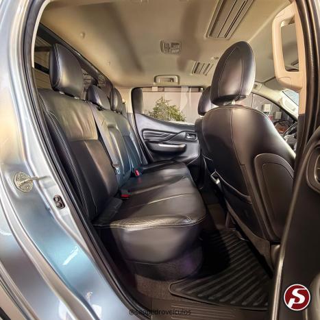 MITSUBISHI L 200 Triton 2.4 16V SPORT HPE 4X4 CABINE DUPLA TURBO DIESEL AUTOM�TICO, Foto 12