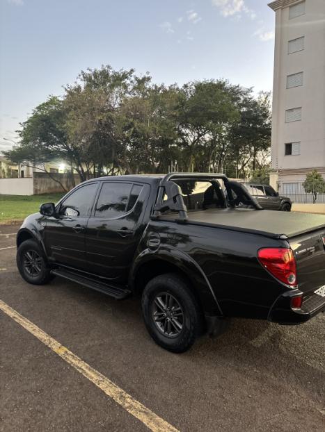 MITSUBISHI L 200 Triton 3.2 16V HPE 4X4 CABINE DUPLA TURBO DIESEL INTERCOOLER, Foto 3