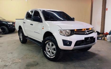 MITSUBISHI L 200 Triton 3.2 16V GLX 4X4 CABINE DUPLA TURBO DIESEL INTERCOOLER, Foto 2