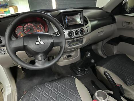 MITSUBISHI L 200 Triton 3.2 16V GLX 4X4 CABINE DUPLA TURBO DIESEL INTERCOOLER, Foto 9