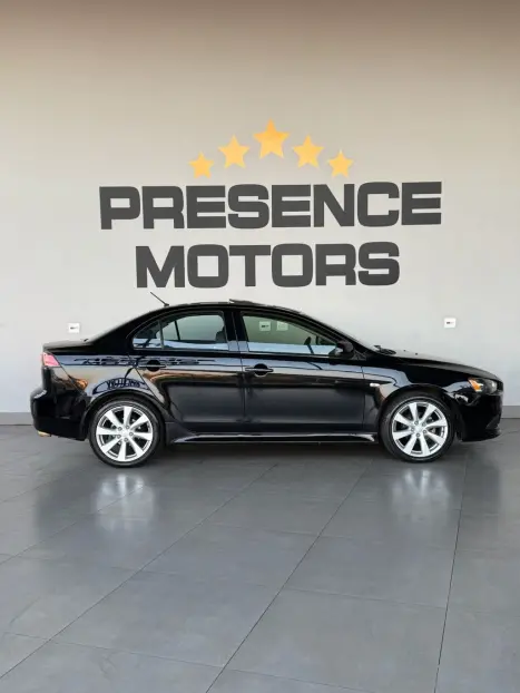 MITSUBISHI Lancer 2.0 16V 4P GT, Foto 3 MITSUBISHI Lancer 2.0 16V 4P GT, Foto 3