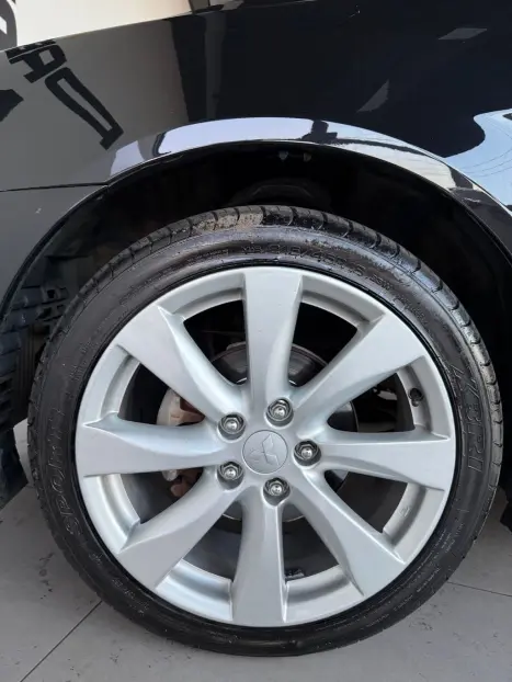 MITSUBISHI Lancer 2.0 16V 4P GT, Foto 11