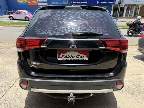 MITSUBISHI Outlander 2.2 16V 4P 4X4 DIESEL AUTOM�TICO, Foto 6