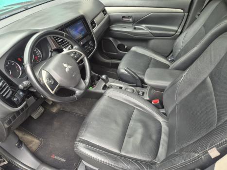 MITSUBISHI Outlander 2.0 16V 4P AUTOM�TICO, Foto 9