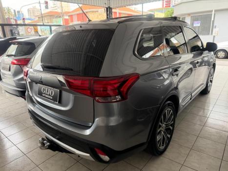 MITSUBISHI Outlander 2.0 16V 4P AUTOM�TICO, Foto 3