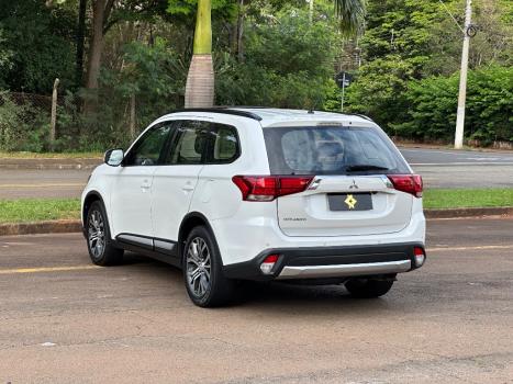 MITSUBISHI Outlander 2.0 16V 4P AUTOM�TICO, Foto 4