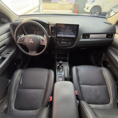 MITSUBISHI Outlander 2.0 16V 4P AUTOM�TICO, Foto 11
