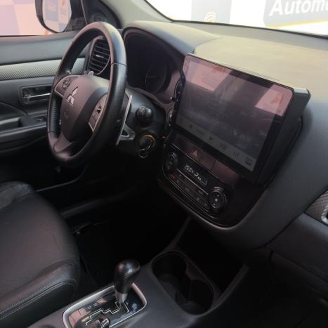 MITSUBISHI Outlander 2.0 16V 4P AUTOM�TICO, Foto 15
