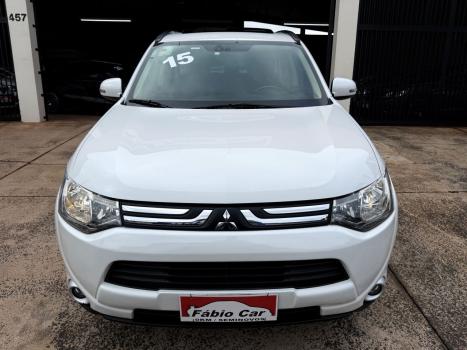 MITSUBISHI Outlander 3.0 V6 24V 4P GT 4X4 AUTOM�TICO, Foto 5