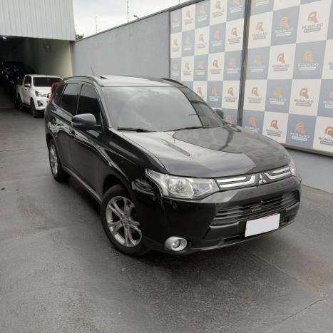 MITSUBISHI Outlander 2.0 16V 4P AUTOMÁTICO, Foto 1