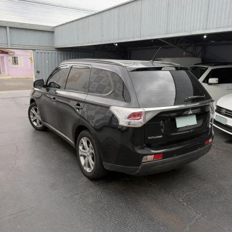 MITSUBISHI Outlander 2.0 16V 4P AUTOMÁTICO, Foto 6