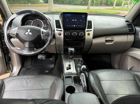 MITSUBISHI Pajero 3.2 16V 4P 4X4 HPE TURBO DIESEL INTERCOOLER AUTOM�TICO, Foto 7