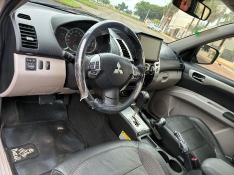 MITSUBISHI Pajero 3.2 16V 4P 4X4 HPE TURBO DIESEL INTERCOOLER AUTOM�TICO, Foto 8