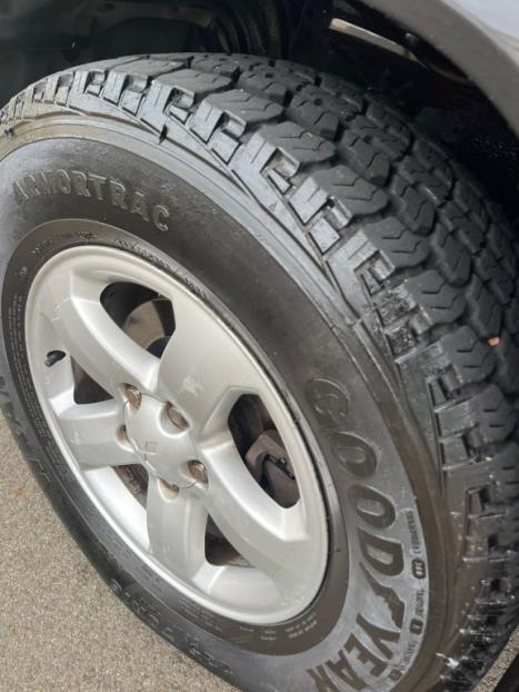 MITSUBISHI Pajero 3.0 V6 24V 4P 4X4 GLS, Foto 10