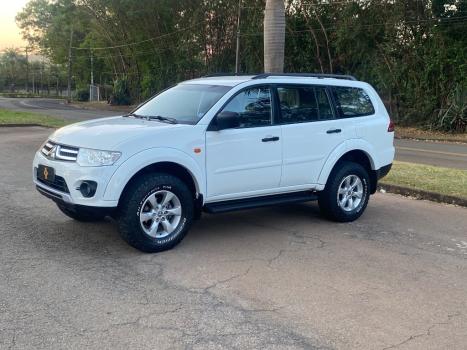 MITSUBISHI Pajero 3.2 16V 4P 4X4 TURBO DIESEL INTERCOOLER AUTOM�TICO, Foto 3