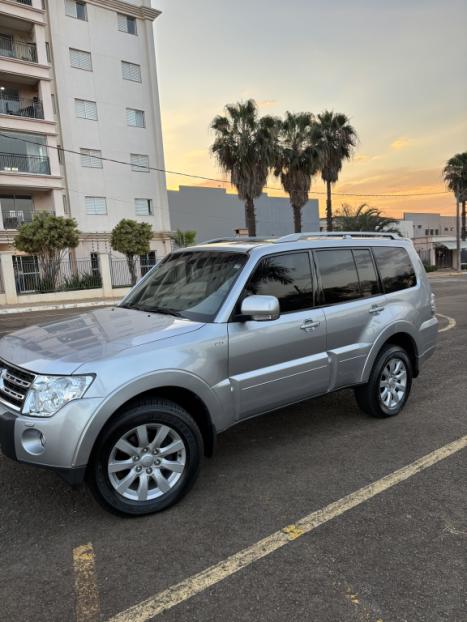 MITSUBISHI Pajero Full 3.2 16V 4P HPE 4X4 TURBO DIESEL AUTOM�TICO, Foto 1