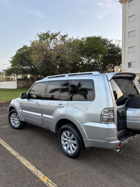 MITSUBISHI Pajero Full 3.2 16V 4P HPE 4X4 TURBO DIESEL AUTOM�TICO, Foto 11